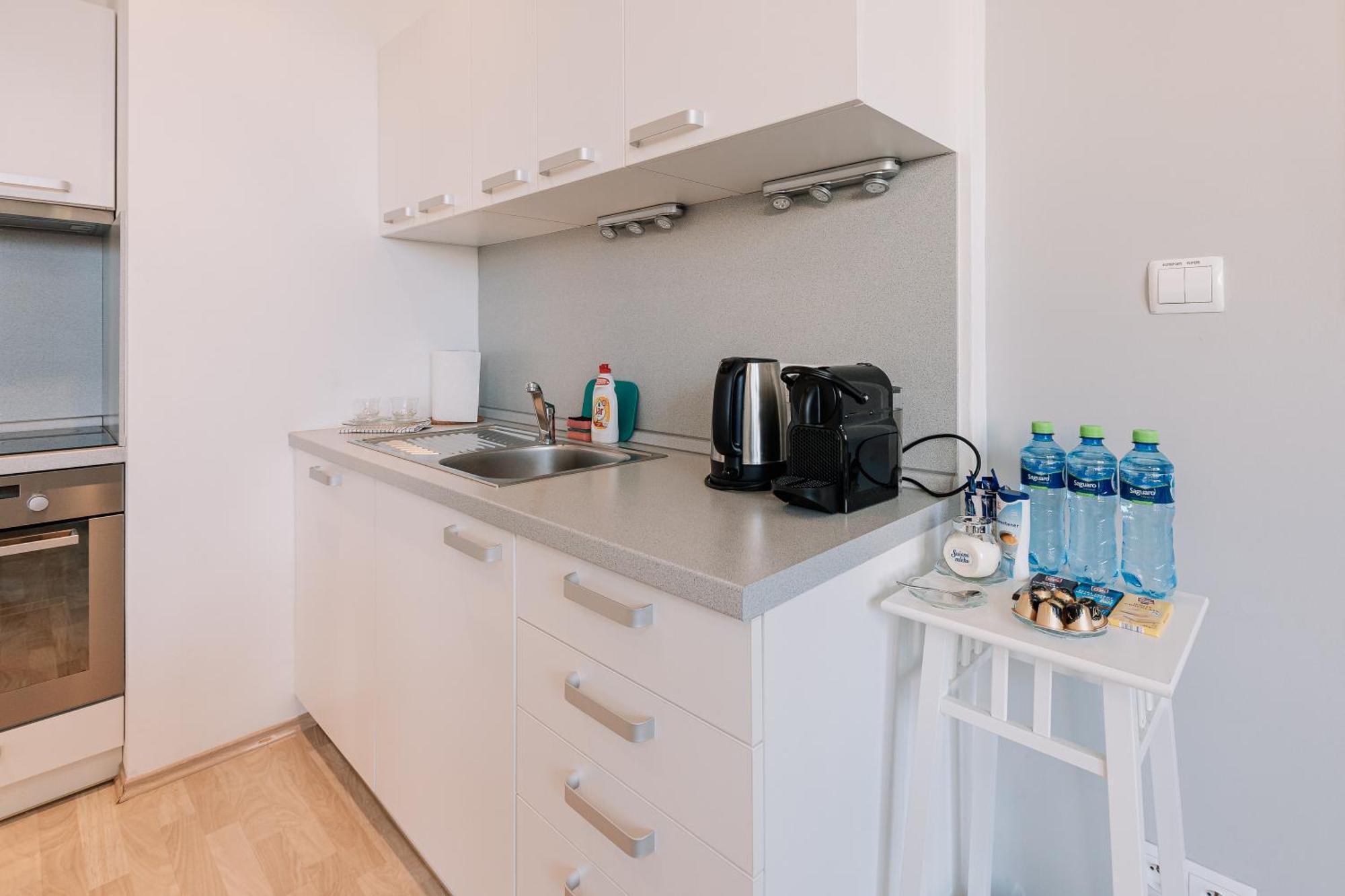 Stayinbratislava Buitenkant foto